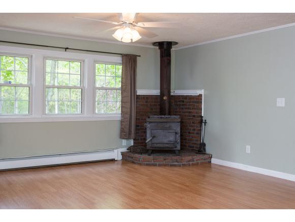 39 Delaney Road Epping, NH 03042 - Photo 15 of 32