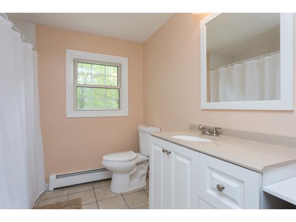 39 Delaney Road Epping, NH 03042 - Photo 21 of 32