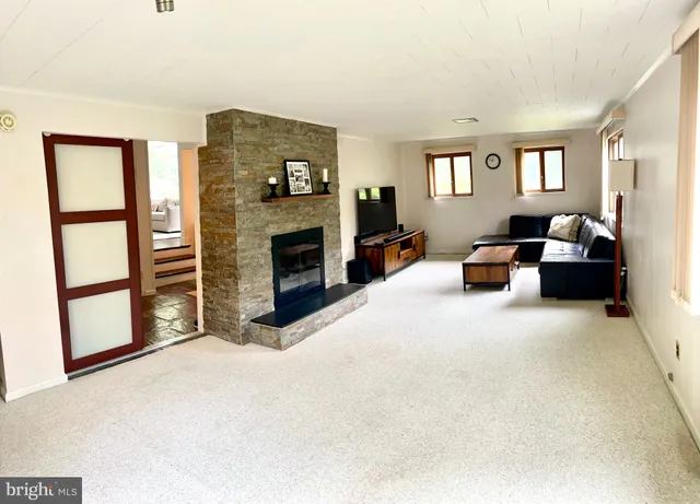 $3,750 | 9808 Forest Grove Drive, Silver Spring, MD 20902