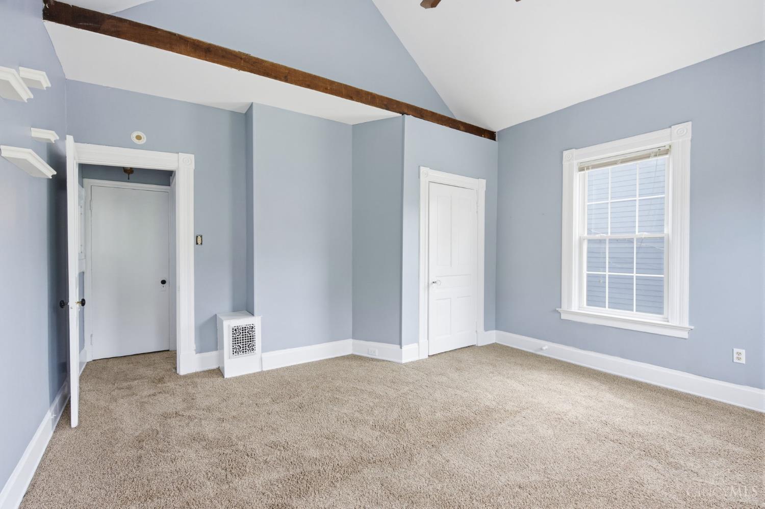 3262 Linwood Avenue Cincinnati, OH 45208 - Photo 41 of 53