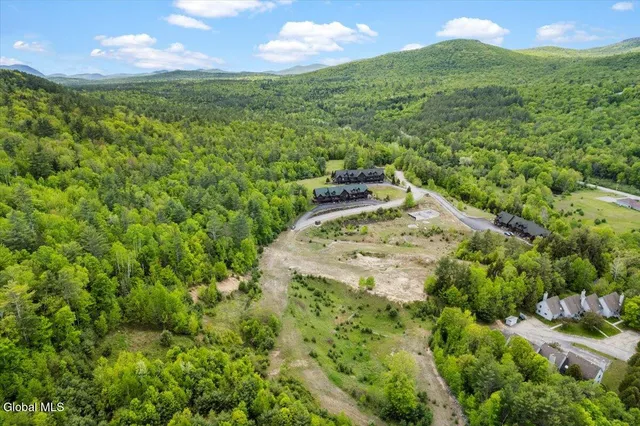 $1,500,000 | L1.111 Top Ridge Drive, North Creek, NY 12853