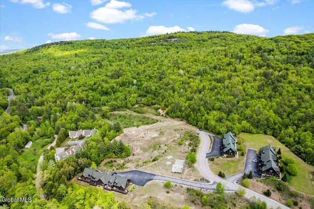 $1,500,000 | L1.111 Top Ridge Drive, North Creek, NY 12853