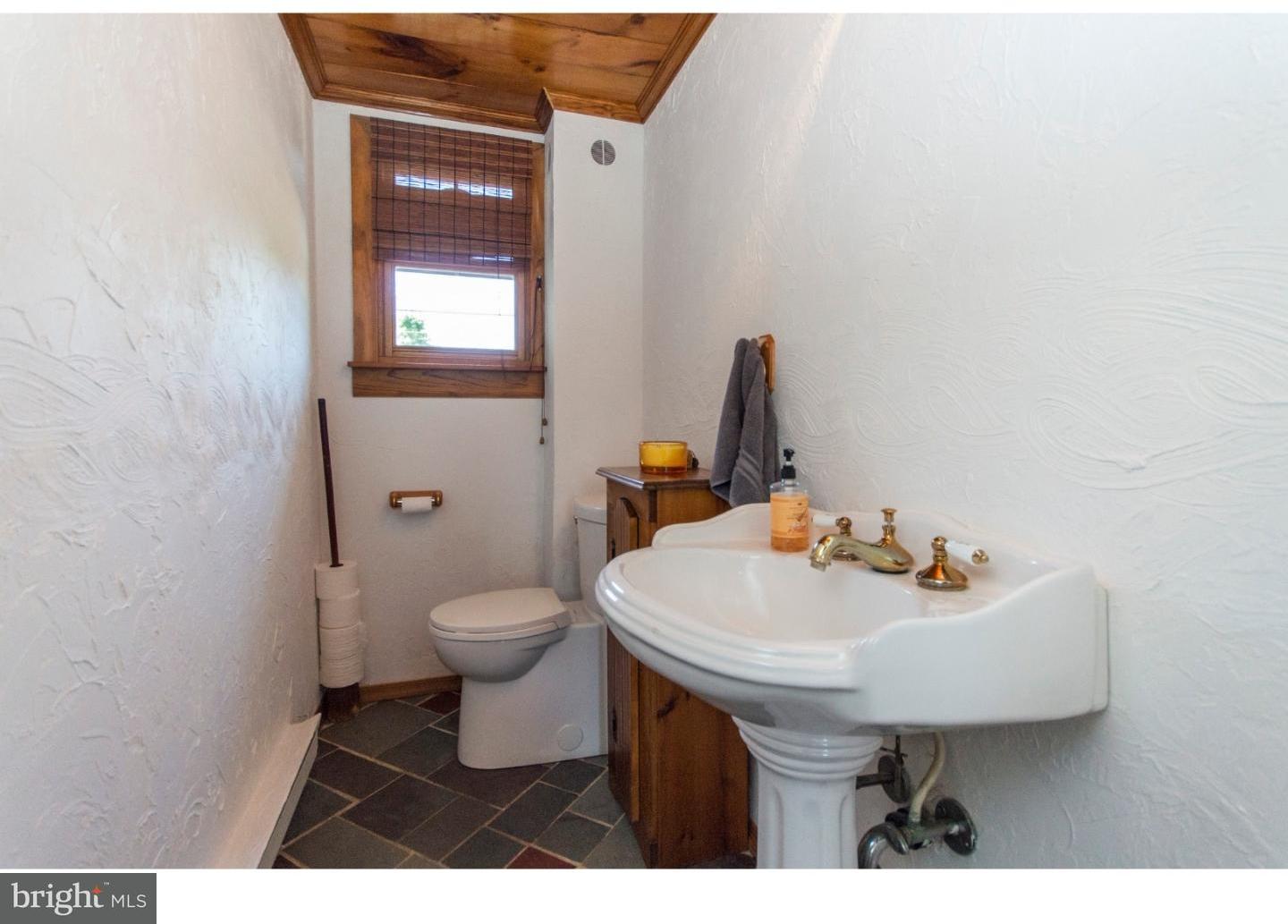 19 Moyer Road Chalfont, PA 18914 - Photo 14 of 25 Gallery Image 14
