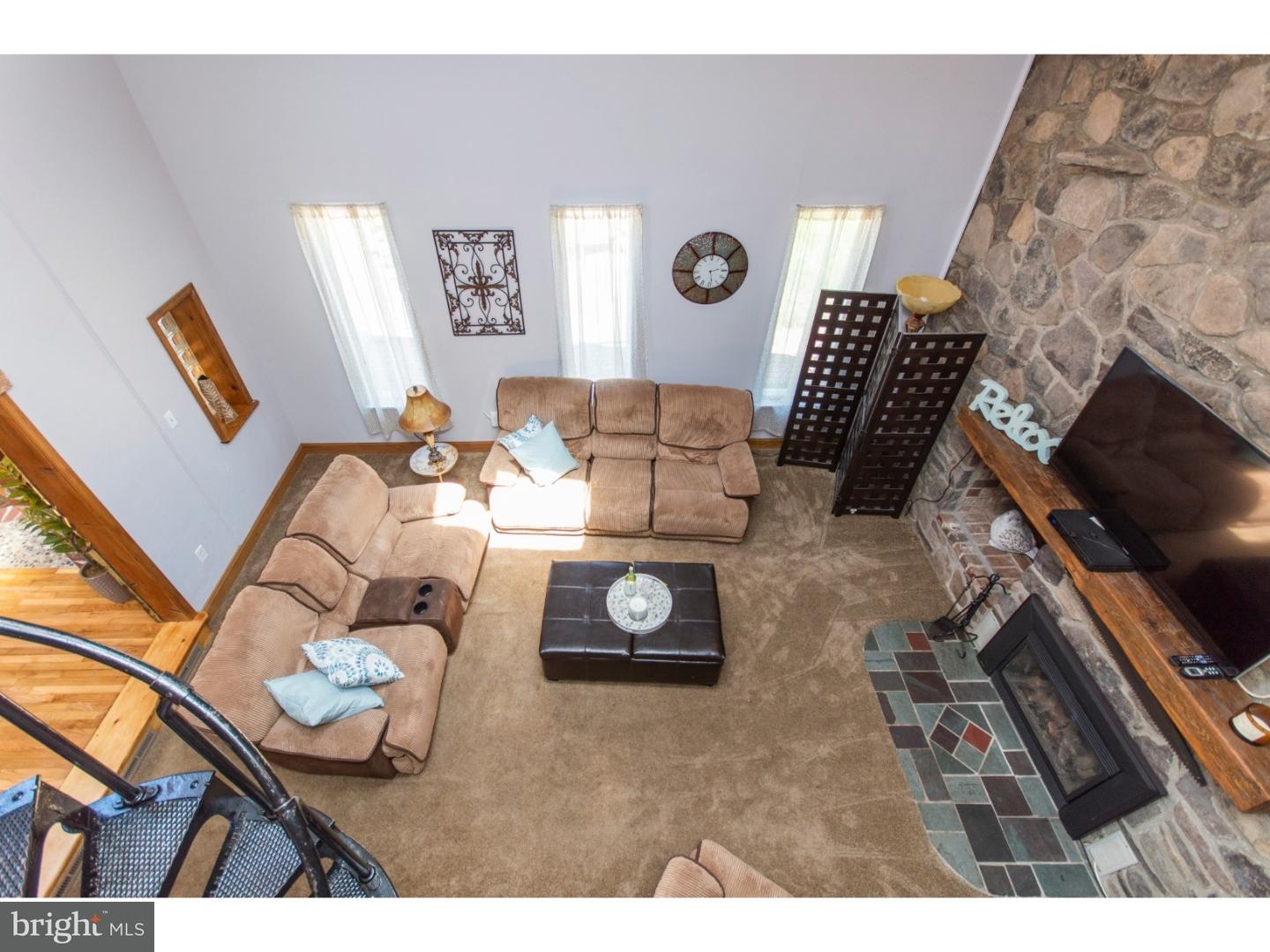 19 Moyer Road Chalfont, PA 18914 - Photo 5 of 25 Gallery Image 5