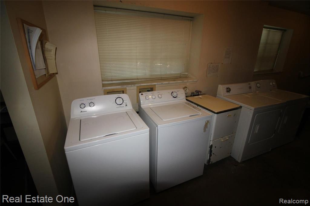 424 Baldwin Avenue, Unit 99 Rochester, MI 48307 - Photo 33 of 35