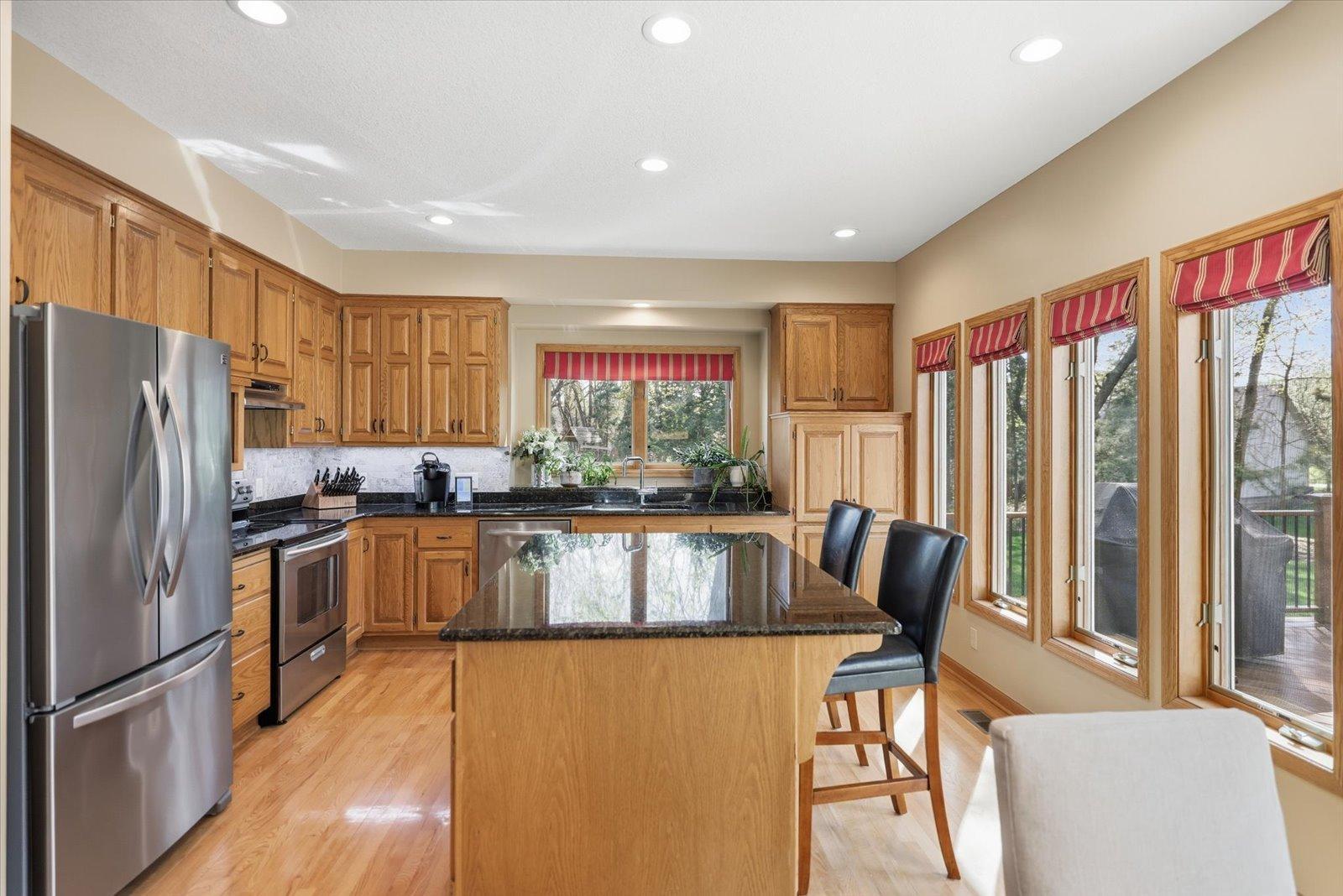 5605 St Albans Circle Shoreview, MN 55126 - Photo 17 of 89