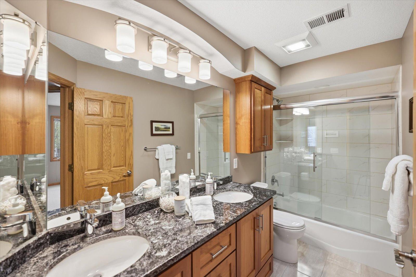 5605 St Albans Circle Shoreview, MN 55126 - Photo 47 of 89