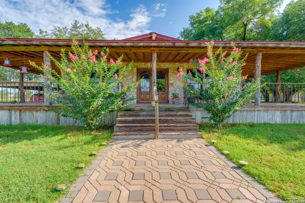 $1,738,999 | 10745-10767 Rosemar Lane, Adkins, TX 78101