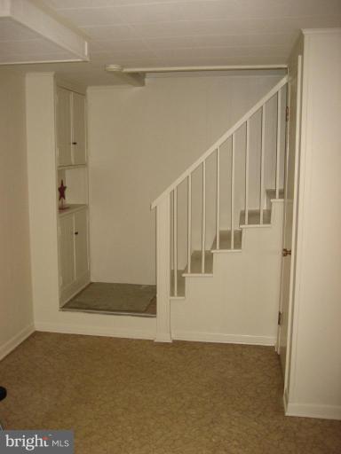 5503 Callander Drive Springfield, VA 22151 - Photo 23 of 28 a view of an empty room