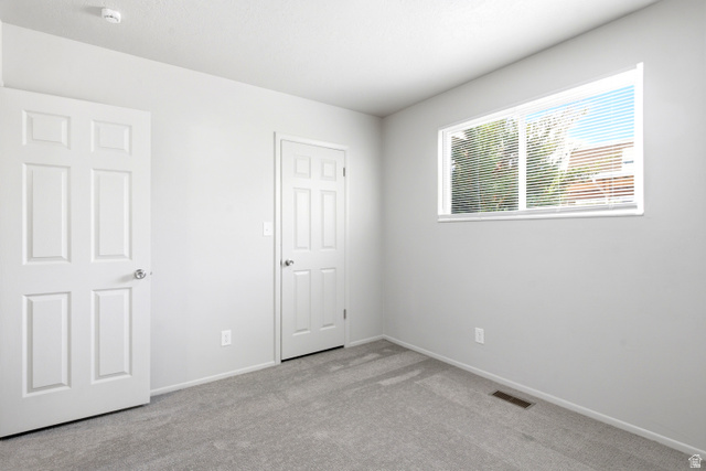 445 West 4900 South, Unit 2 Washington Terrace, UT 84405 - Photo 18 of 21