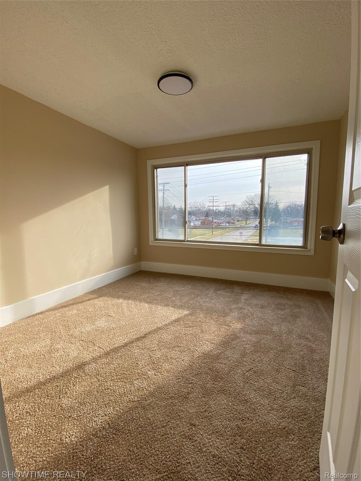 5039 East 9 Mile Road Warren, MI 48091 - Photo 17 of 25 Bedroom #2