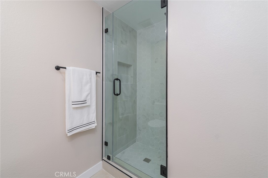 15 Rippling Streme Irvine, CA 92603 - Photo 32 of 50