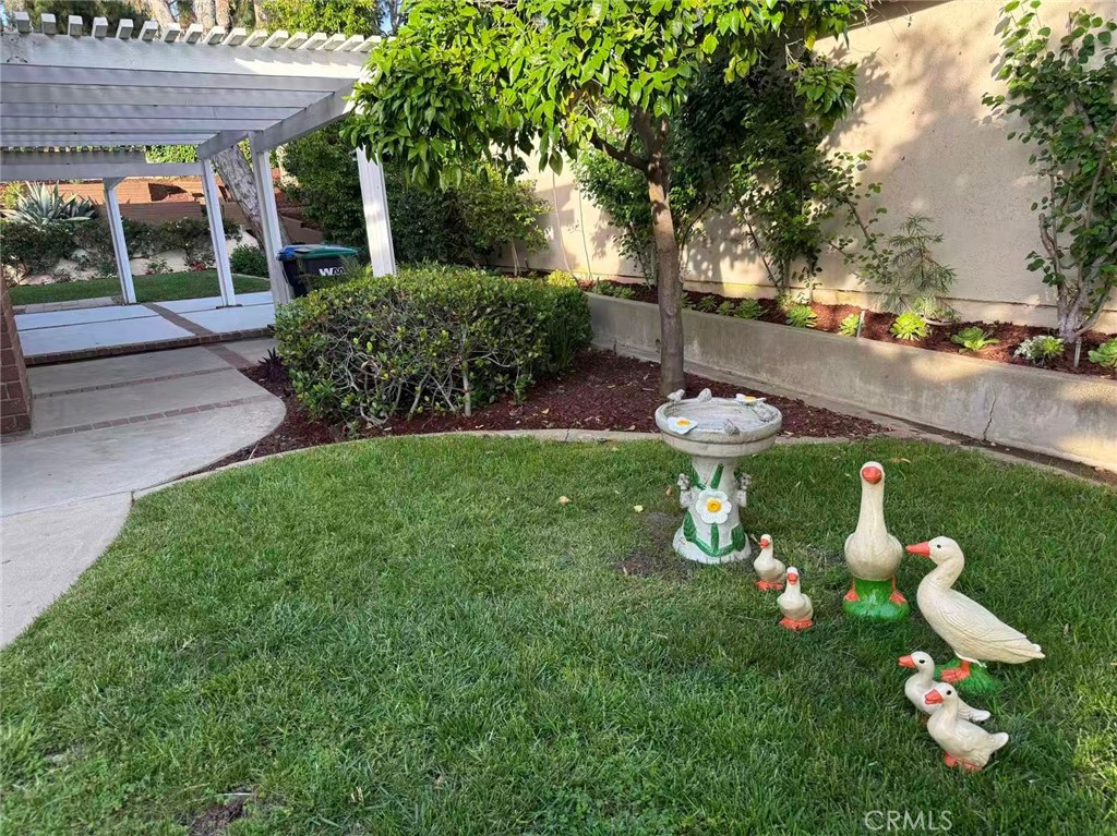 15 Rippling Streme Irvine, CA 92603 - Photo 5 of 50