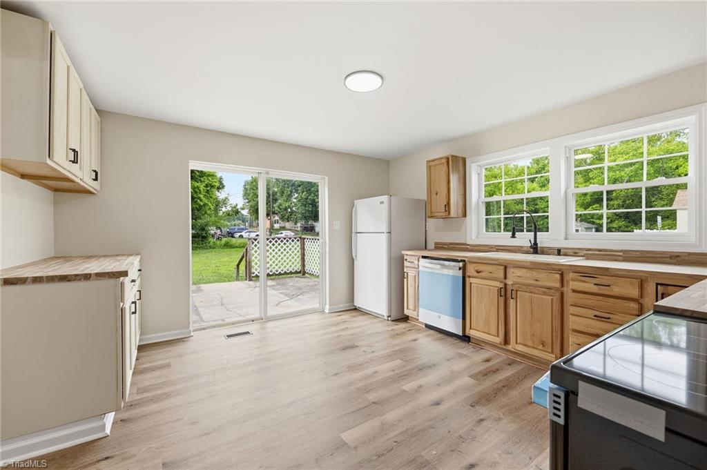 1202 Ridge Avenue Eden, NC 27288 - Photo 14 of 30
