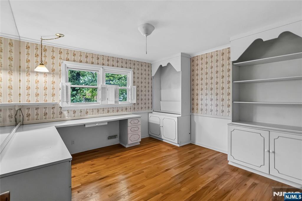 45 Nance Road West Orange, NJ 07052 - Photo 18 of 39