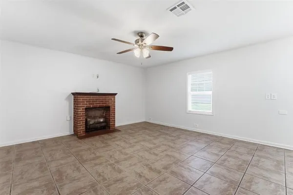 $1,300 | 3206 Hodges Street, Lake Charles, LA 70601