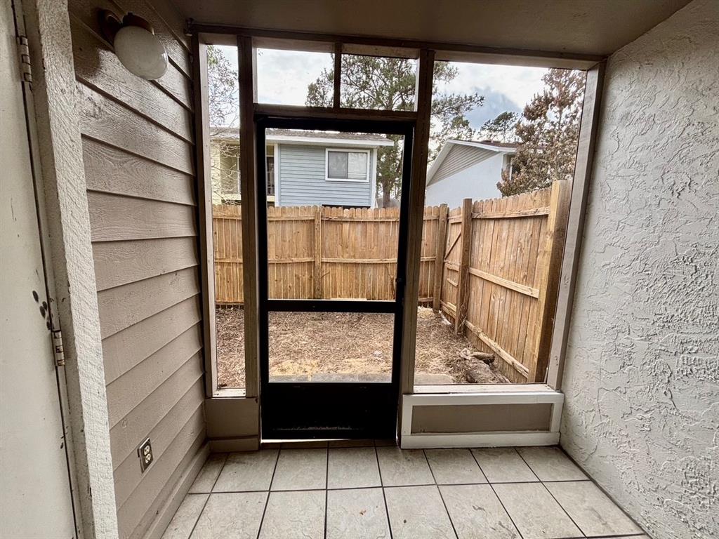 4009 Southwest 20th Lane Gainesville, FL 32607 - Photo 14 of 19