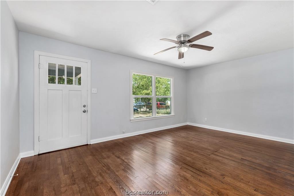401 Dunn Street Bryan, TX 77802 - Photo 8 of 13