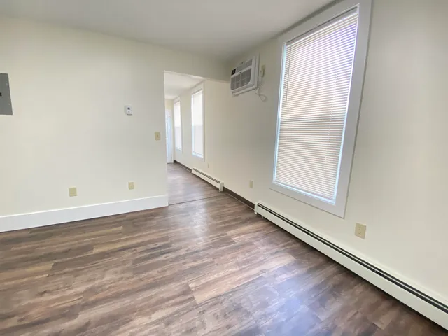 $1,673 | 4 Martin Street, Unit 4, Derry, NH 03038