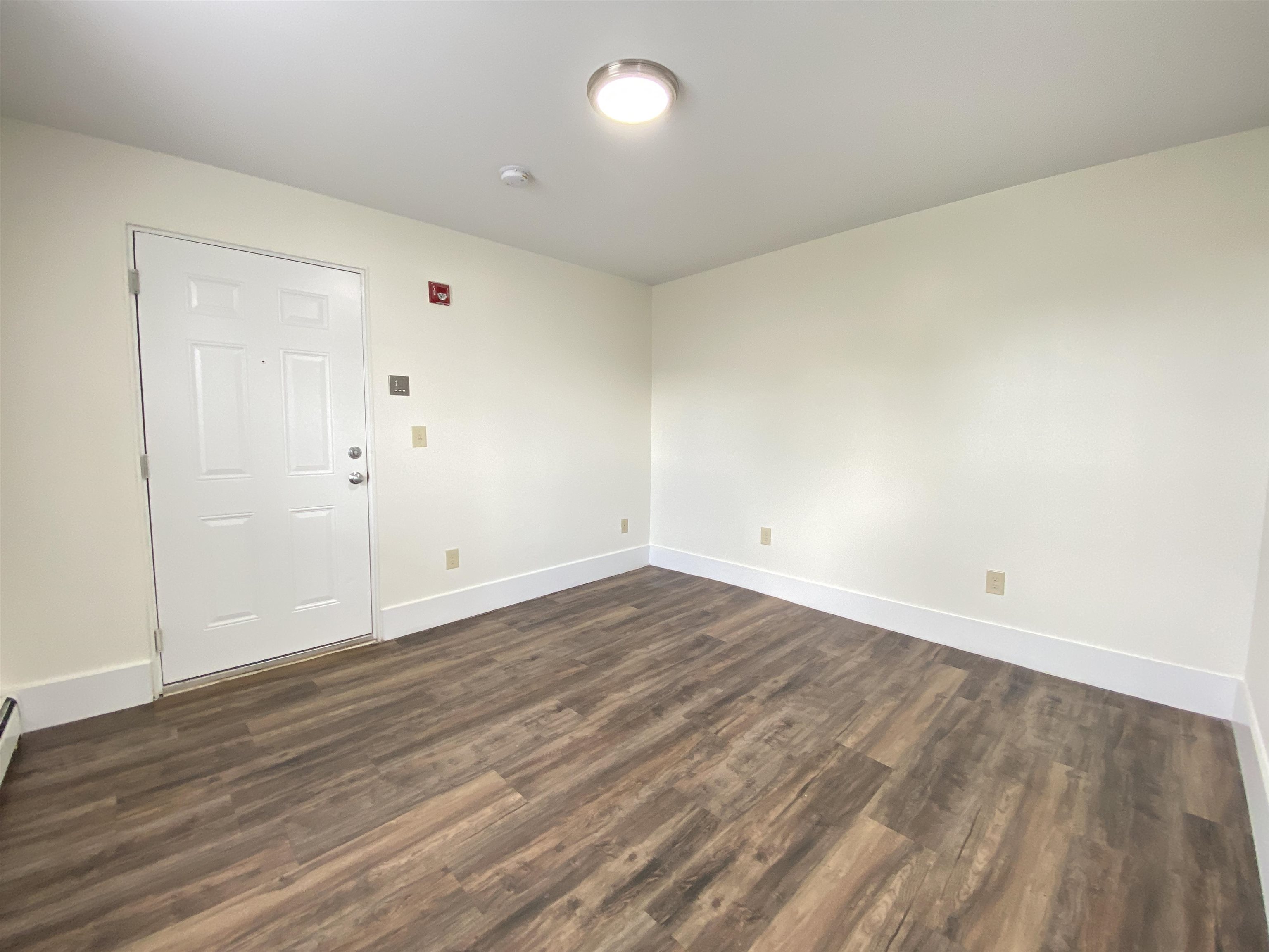 4 Martin Street, Unit 4 Derry, NH 03038 - Photo 14 of 35