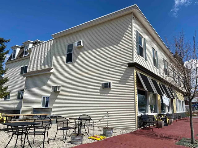 $1,673 | 4 Martin Street, Unit 4, Derry, NH 03038