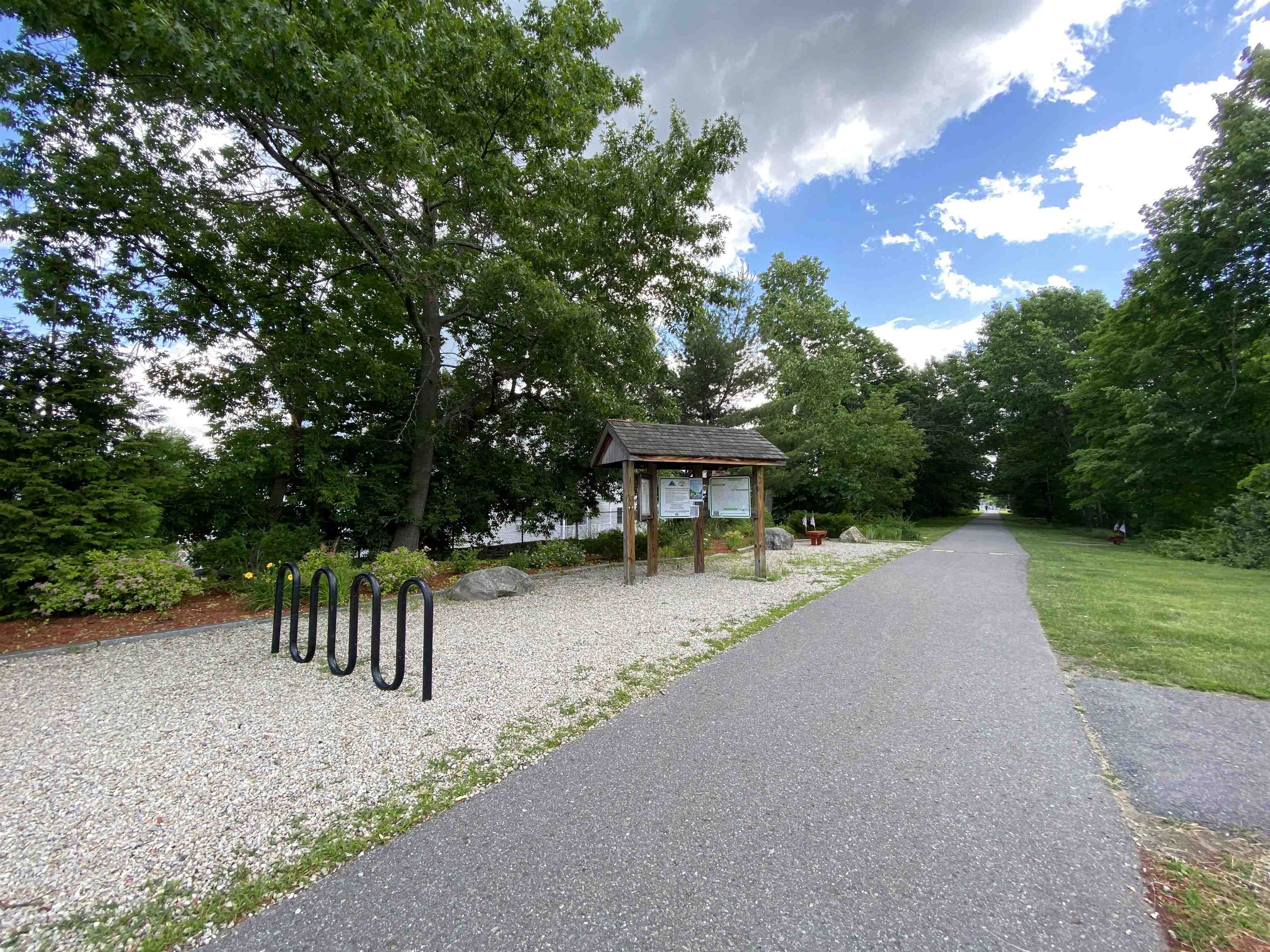 4 Martin Street, Unit 4 Derry, NH 03038 - Photo 34 of 35