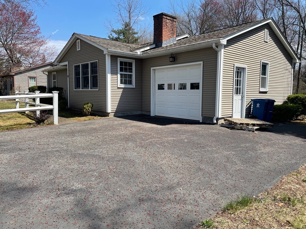 25 Piper Cross Road West Springfield, MA 01089 - Photo 2 of 20 Gallery Image 2