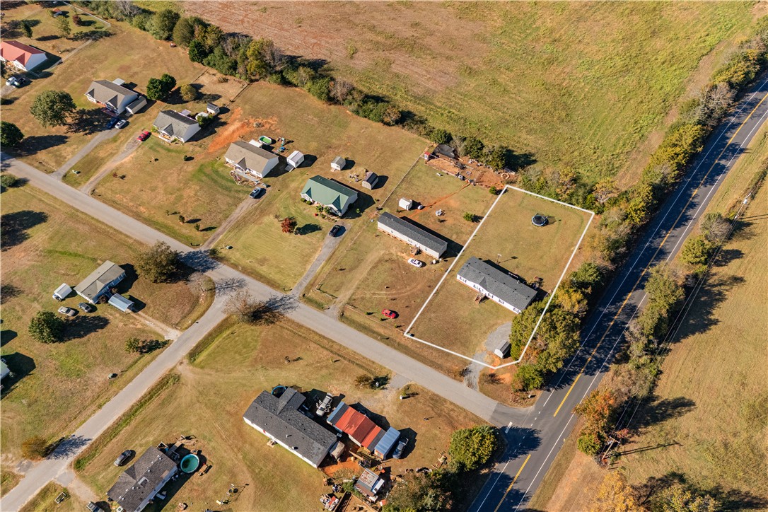 100-106 Capeview Lane Anderson, SC 29626 - Photo 12 of 13