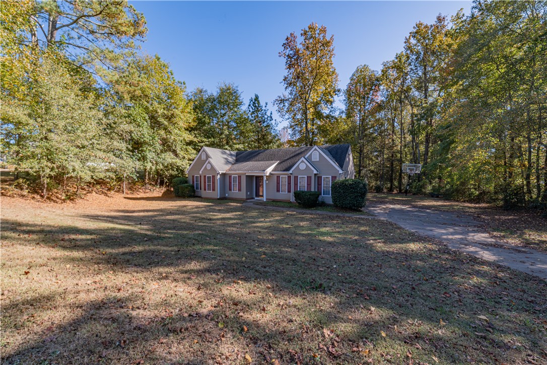 100-106 Capeview Lane Anderson, SC 29626 - Photo 2 of 13