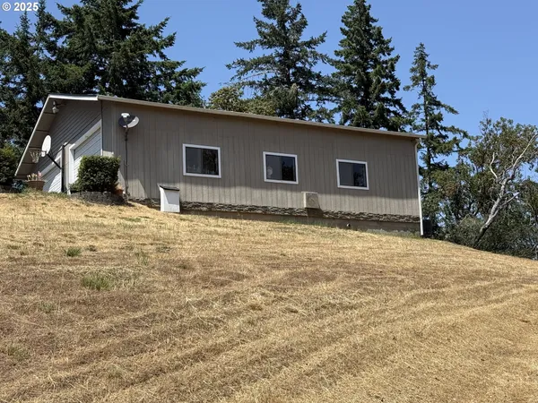 $669,000 | 4447 Melrose Road, Roseburg, OR 97471