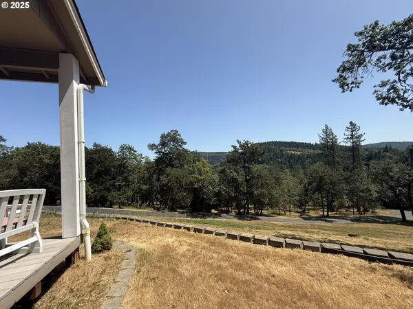 $669,000 | 4447 Melrose Road, Roseburg, OR 97471