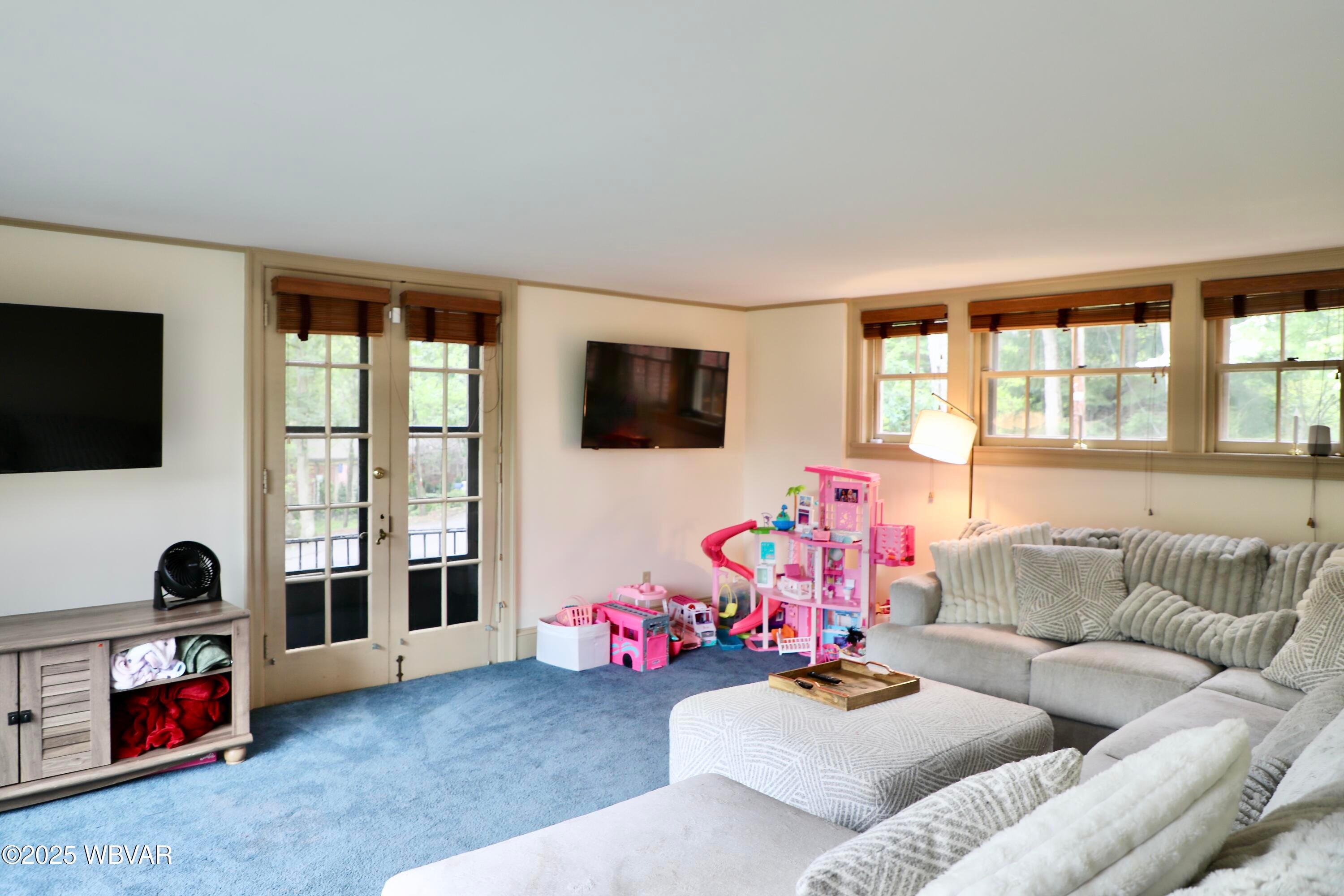 1601 James Road Williamsport, PA 17701 - Photo 9 of 50 Den