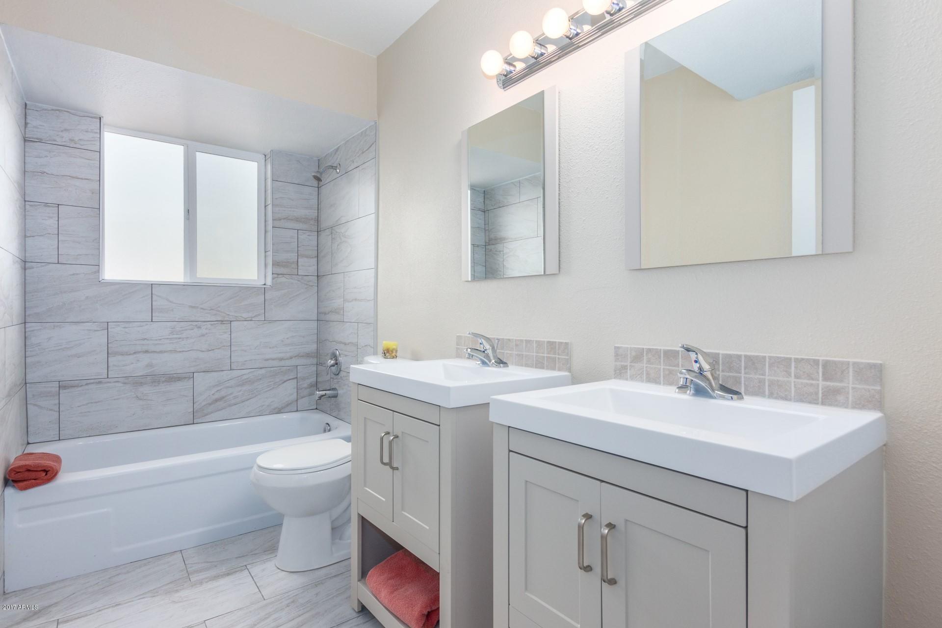 3746 West Bloomfield Road Phoenix, AZ 85029 - Photo 6 of 15 a1e0ca87c11b56695c19d3d0ac978076