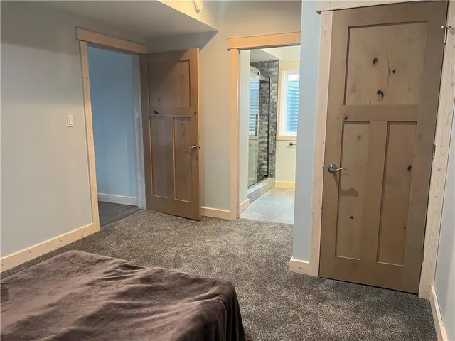 $720,500 | 7930 Eagle Bay Drive, Stover, MO 65078