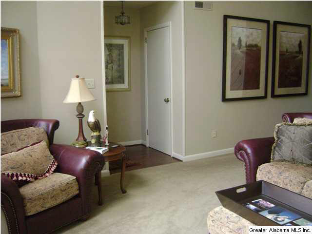 101 Port S Lane Alabaster, AL 35007 - Photo 3 of 25