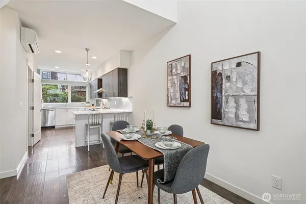 $975,000 | 1310 Yakima Avenue South, Seattle, WA 98144