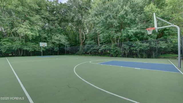 a view of a tennis court