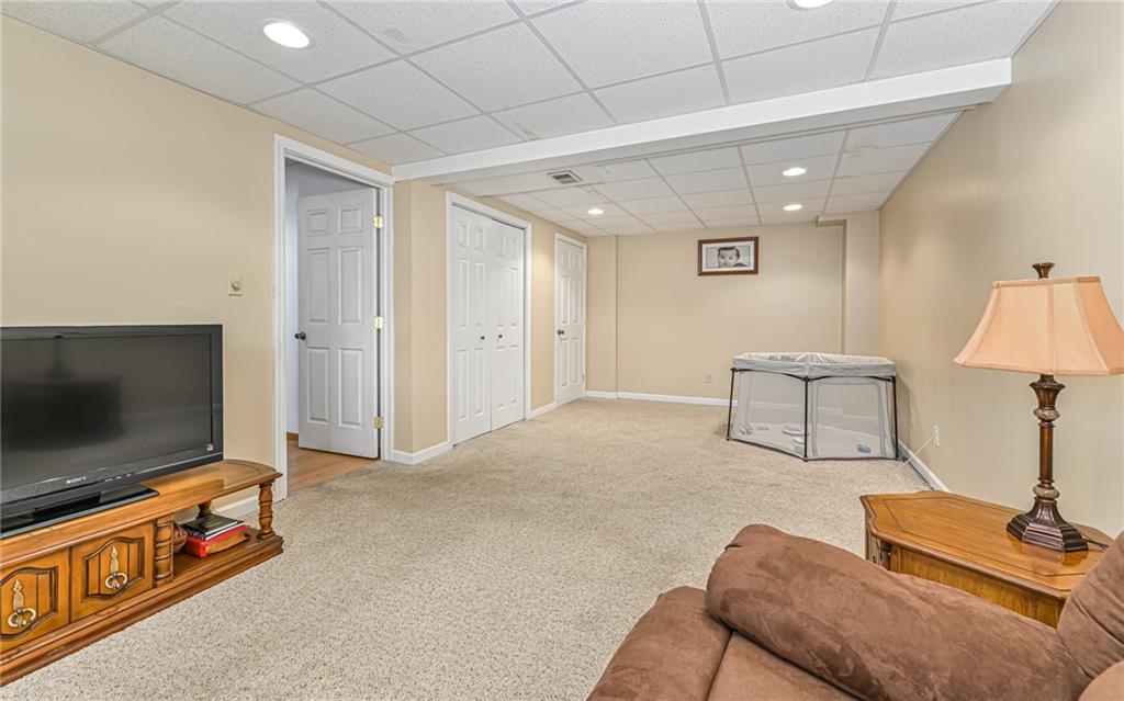 4827 Bayfield Road Allison Park, PA 15101 - Photo 16 of 20 Gallery Image 16