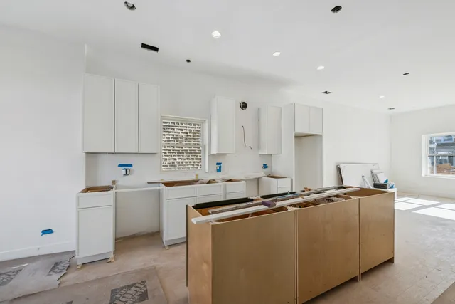 $749,900 | 3538 West Le Moyne Street, Chicago, IL 60651