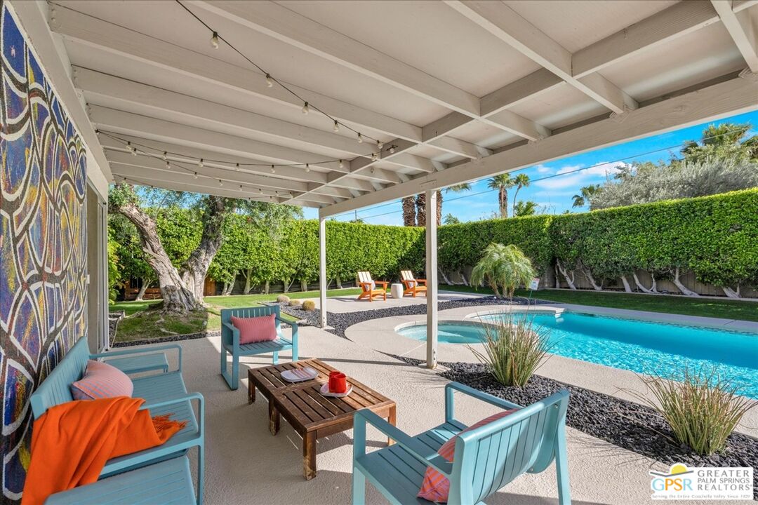 439 East Racquet Club Road Palm Springs, CA 92262 - Photo 36 of 74