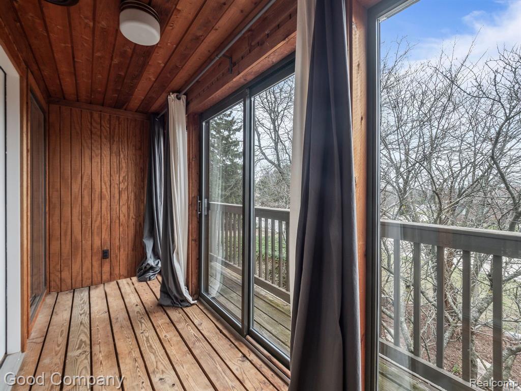 2520 Meadowview Court Rochester Hills, MI 48306 - Photo 13 of 20