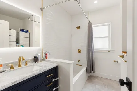$5,800 | 27 Hancock Street, Unit 2, Medford, MA 02155