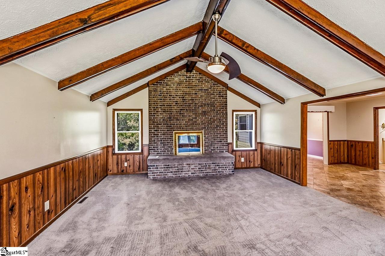 1038 Rhymes Lane Pickens, SC 29671 - Photo 5 of 41