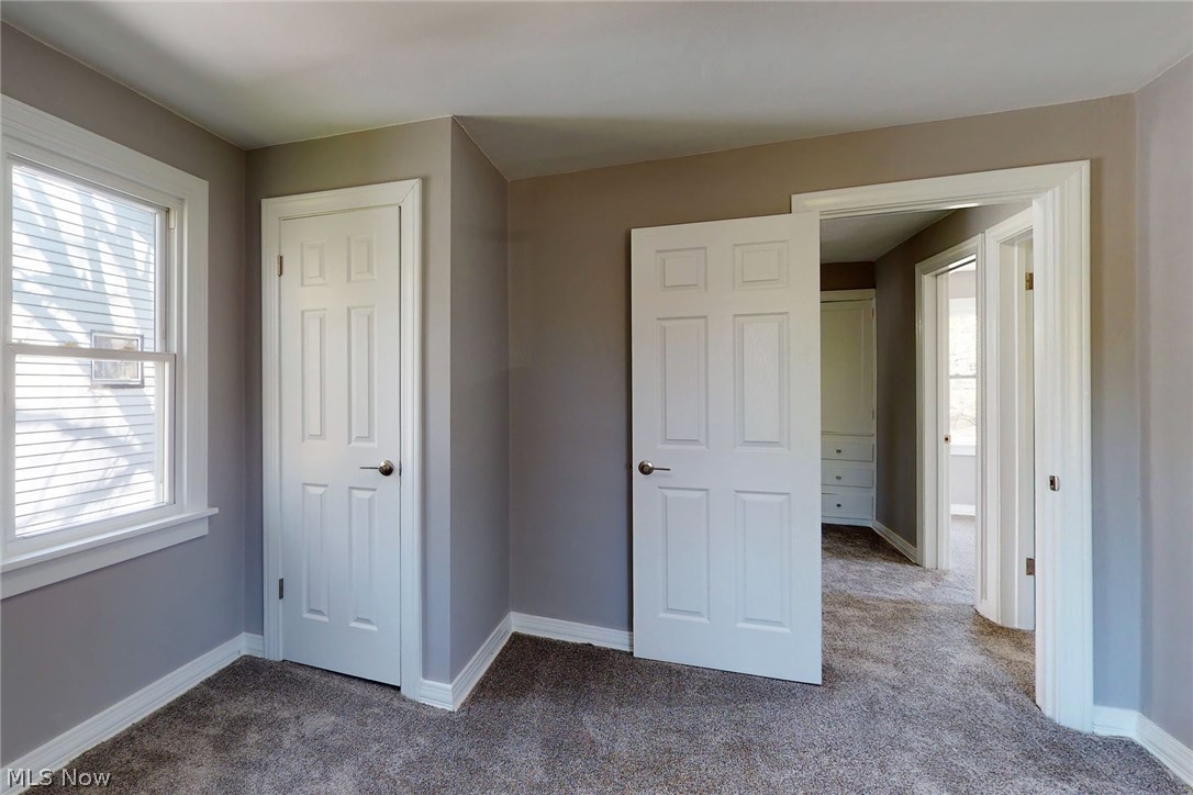 977 Rushleigh Road Cleveland Heights, OH 44121 - Photo 17 of 35
