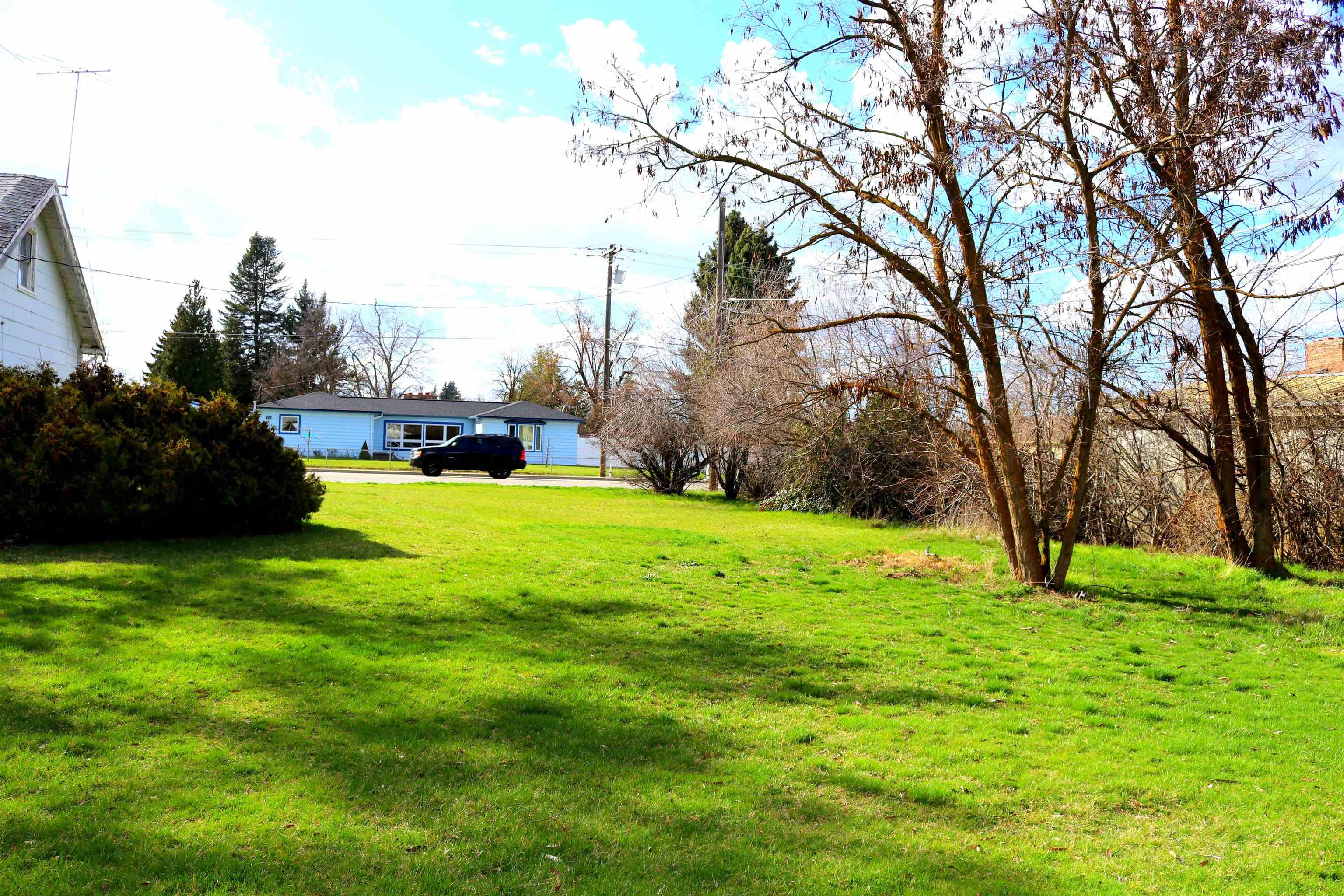 423 South Evergreen Road Spokane, WA 99216 - Photo 6 of 22