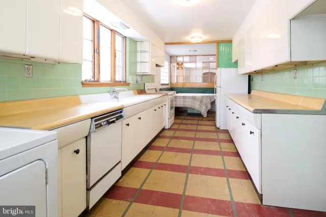 $399,900 | 239 South Patterson Street, State College, PA 16801