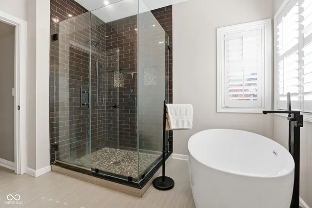 $869,900 | 5474 Cayman Court, Carmel, IN 46033