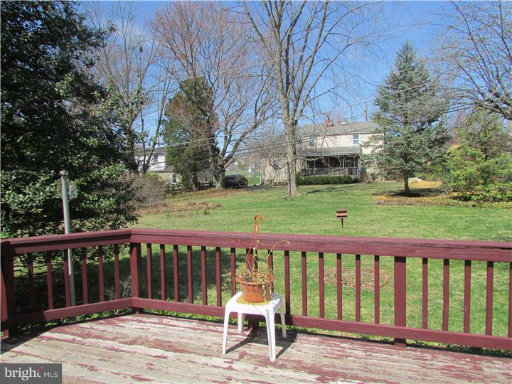 609 Arlingham Road Flourtown, PA 19031 - Photo 19 of 20