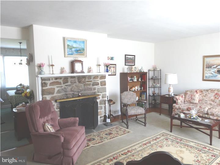 609 Arlingham Road Flourtown, PA 19031 - Photo 4 of 20
