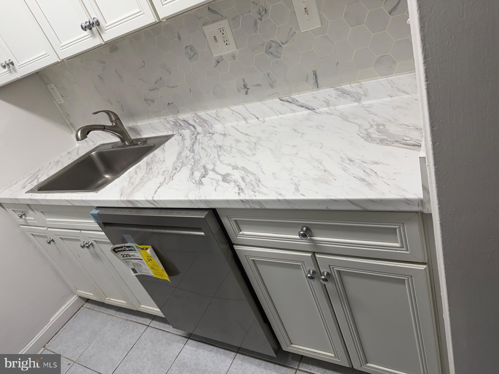 4316 North Pershing Drive, Unit 43163 Arlington, VA 22203 - Photo 7 of 12